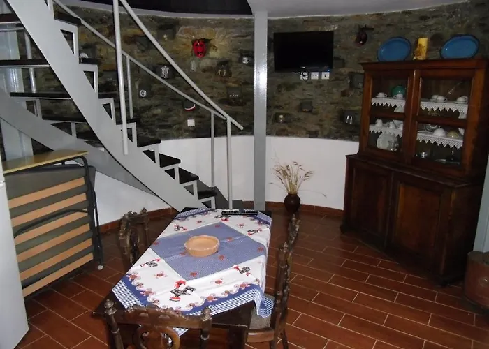 Podence * 라세도데카발라이로스