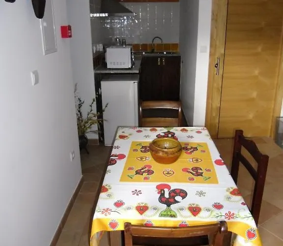 Podence 컨트리하우스 *