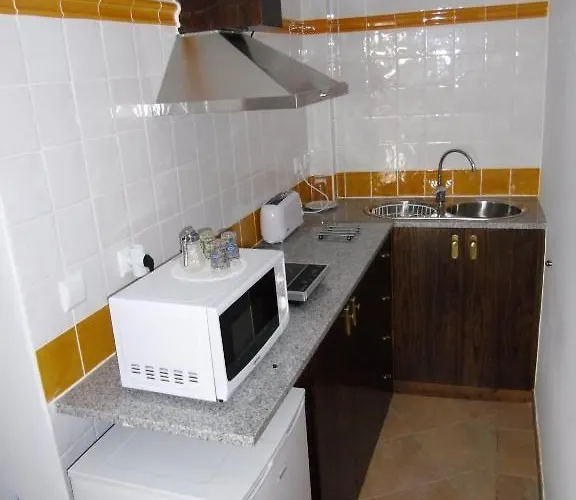 Podence * 라세도데카발라이로스