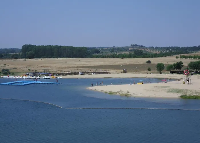 컨트리하우스 Podence 라세도데카발라이로스